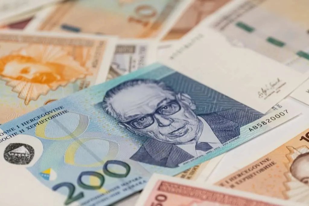 Građani Federacije BiH u nepuna 24 sata potrošili milion i po maraka