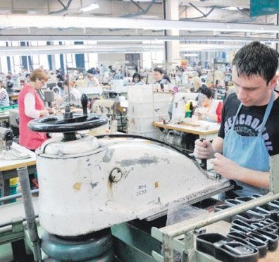 Industrijska proizvodnja u Republici Srpskoj doživljava rapidan pad