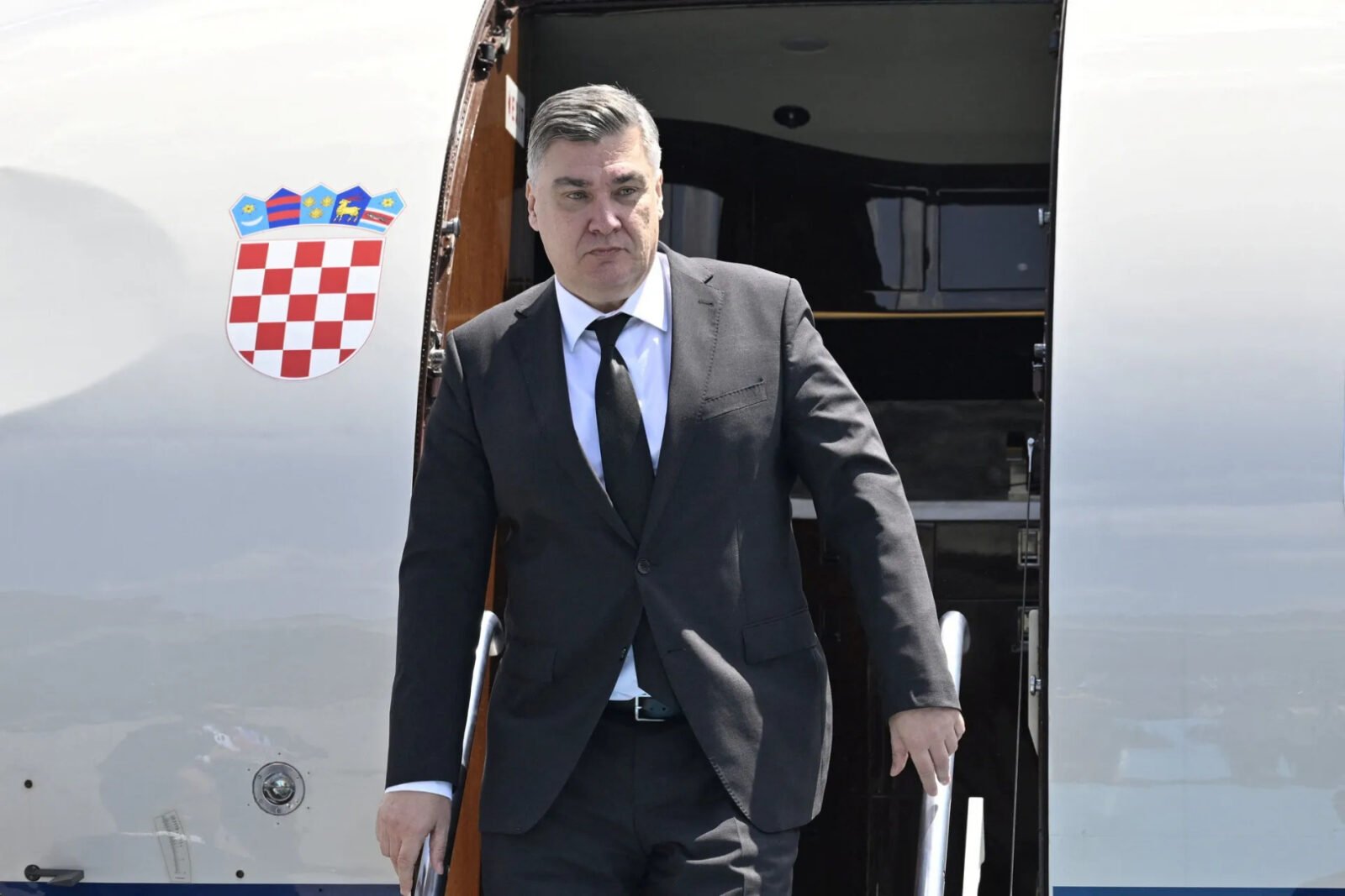 Milanović traži odgovornost za veličanje ustaštva, smatra da osude nisu dovoljne