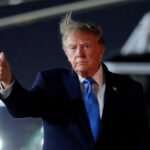 Politico o Trumpovim stratezima i Dodiku: Noževi su izvučeni