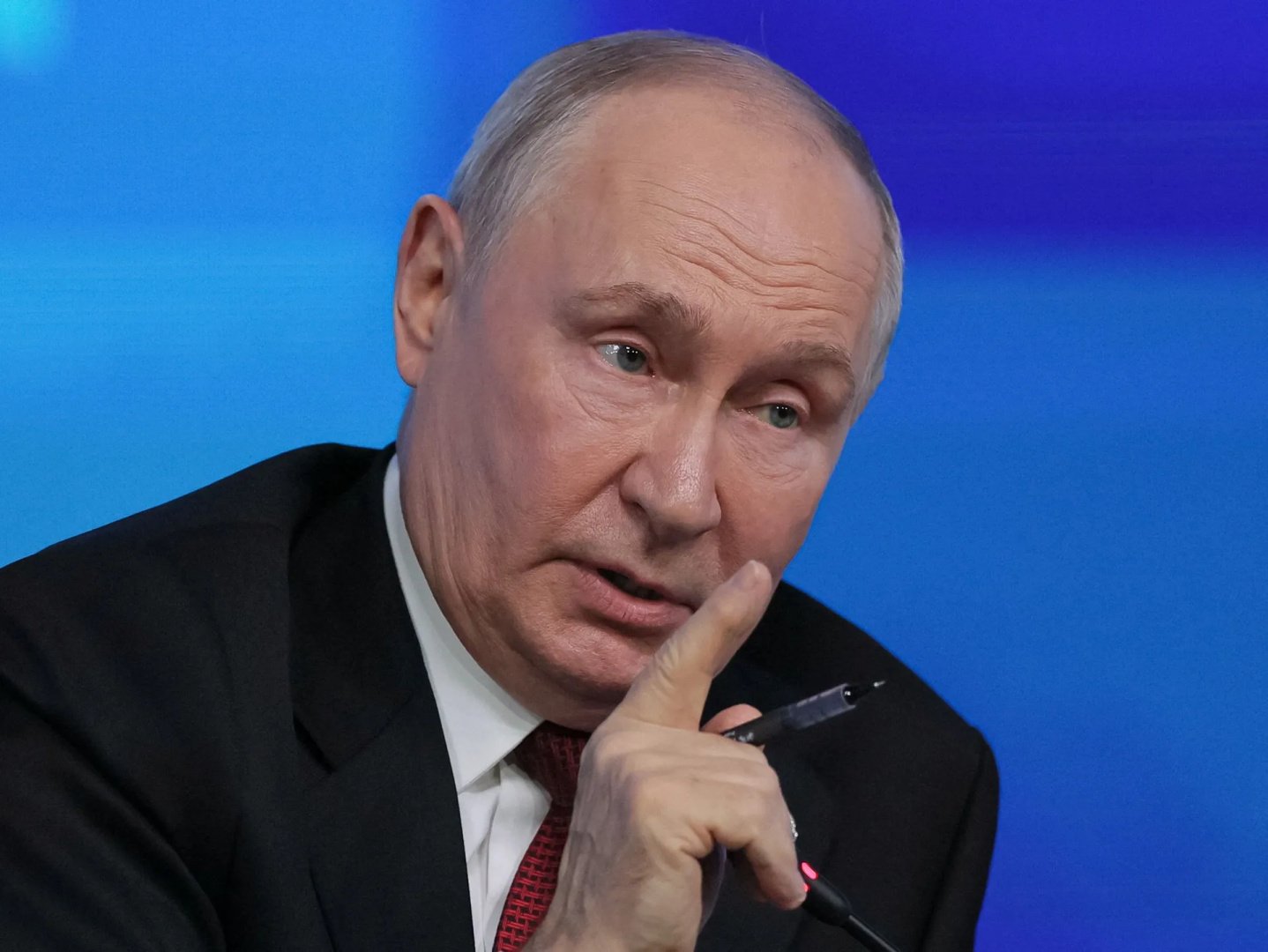 Putin otkrio koga podržava na izborima u Srbiji