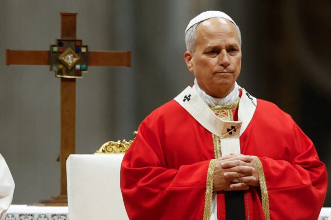 Papa Lav XIV ide na operaciju nakon što su ljekari otkrili promjenu na plućima