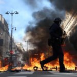 Nasilje i pljačke na protestima, policija odbacuje povlačenje