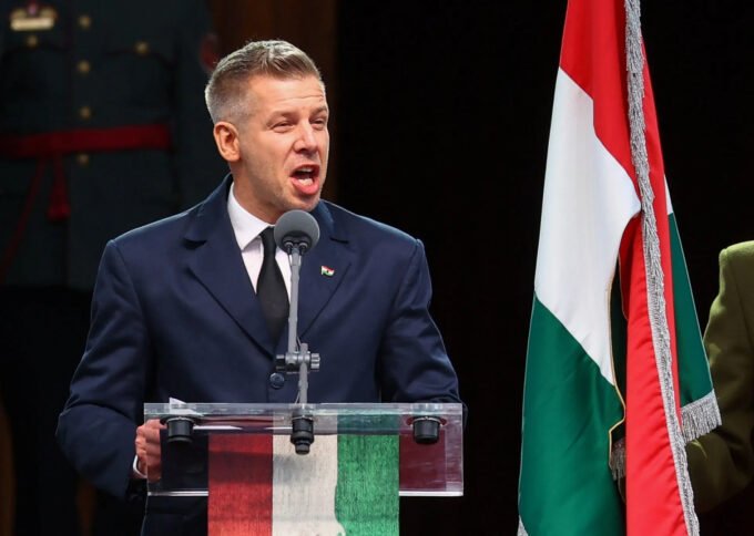 Vučić priznao poraz, a građani slave