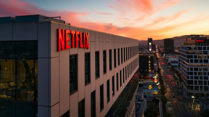 Netflix najavio otpuštanje skoro 1.000 zaposlenih usprkos rastu prihoda i dobiti