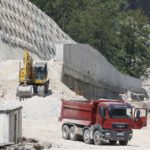 Na Koridoru 5C kod Mostara pomjerena autocesta prema brdu i gradi se novi tunel