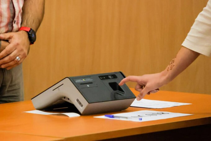 Više od 97 posto identifikacija birača uspješno, IDDEEA neometano nastavlja s radom