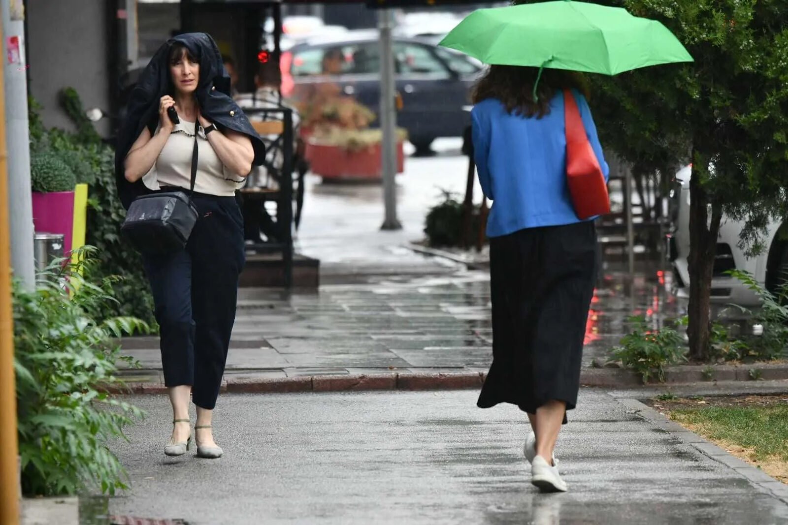 U BiH sutra kišobrani obavezni, očekuju se kiša, pljuskovi i grmljavina