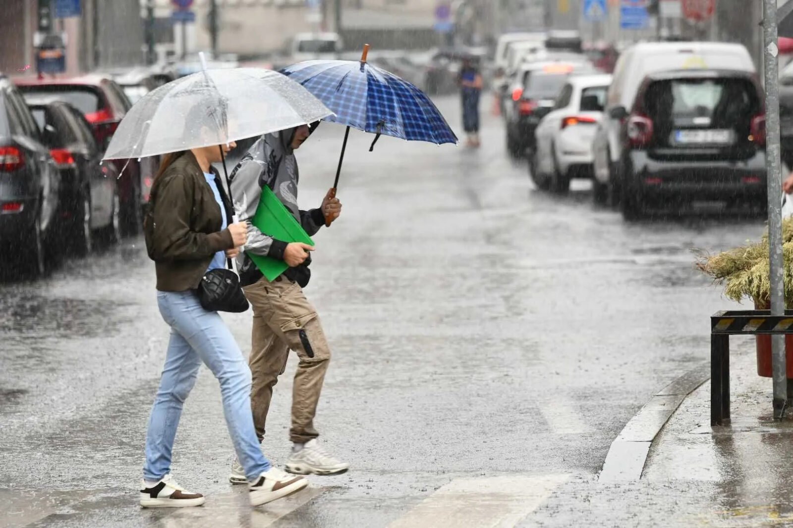 Miholjsko ljeto se povlači: Stiglo kišno vrijeme i hladniji jesenji dani