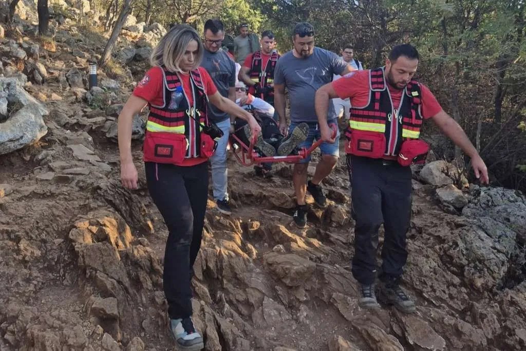 Spasioci spašavali dvije povrijeđene osobe na Brdu ukazanja