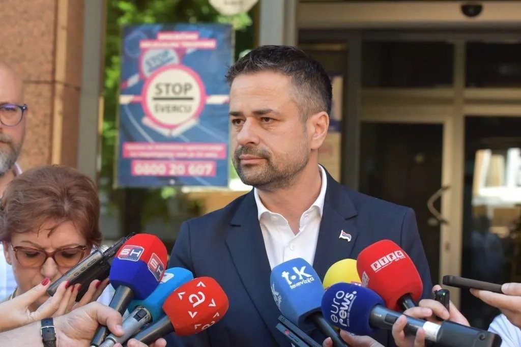 Novi prelaz u Gradišci ostaje otvoren, Amidžić najavio dodatne promjene