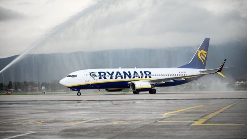 Ryanair upozorava na poskupljenje avionskih karata do 20 posto