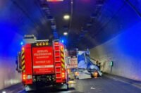 Kamiondžija iz BiH udario u tunel u Austriji, iscurilo 300 litara goriva