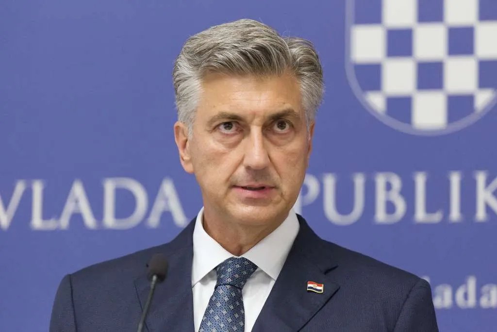 Plenković poručio da se Hrvatska ne miješa u izbore u Srbiji unatoč optužbama