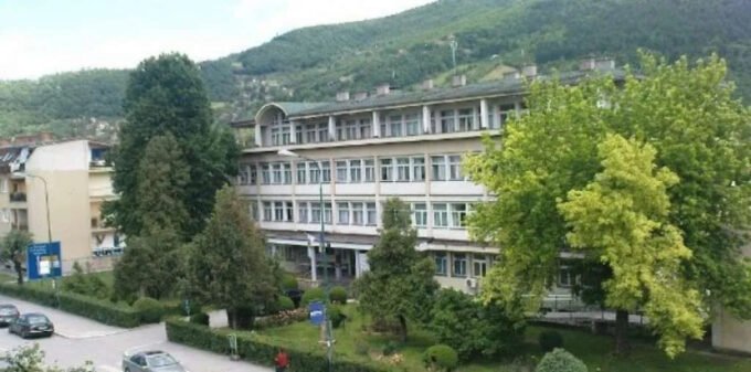 Političke stranke u Goraždu dužne su ukloniti predizborne plakate i banere