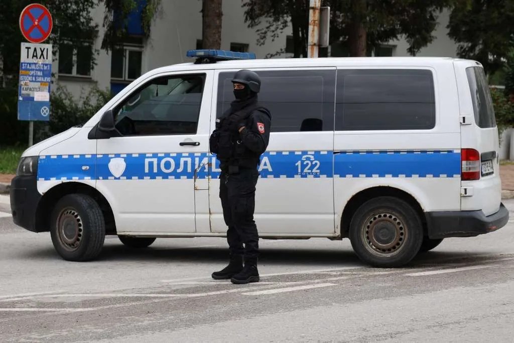 Rasvijetljena devet godina stara pljačka u bh. gradu, otuđena torba puna keša