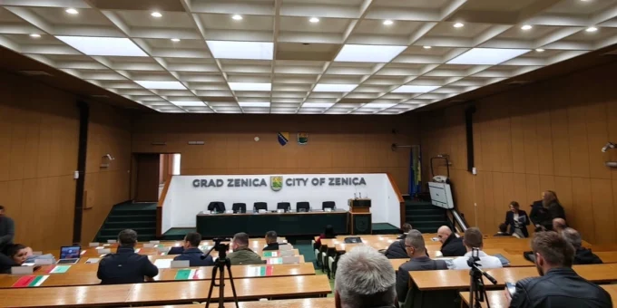 SDP Zenica: Građani imaju pravo znati o grijanju, sjednica nije smjela biti zatvorena za medije