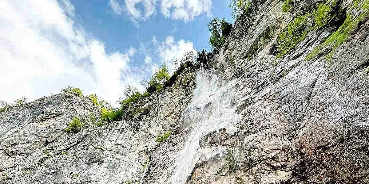 Raspisan tender za sanaciju makadamskog puta prema Skakavcu, omiljenom izletištu Sarajlija