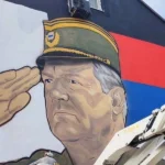 Mural zločinca Mladića osvanula na zgradi u Bijeljini kod Gradskog parka