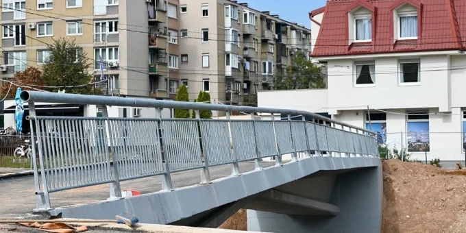 Grad Sarajevo traži od izvođača popravku ograde na novom mostu Paper Bridge nakon primjedbi