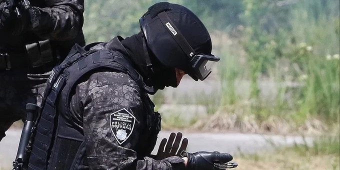 Policija u Tuzli uhapsila osam osoba zbog pokušaja ubistva u Brčkom