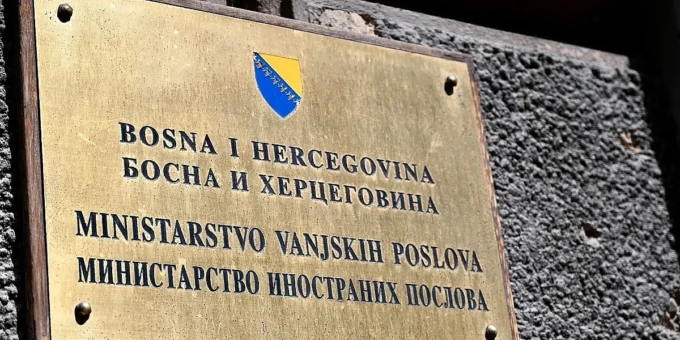 Povećanje osnovice plata zaposlenih u bh. ambasadama i konzulatima