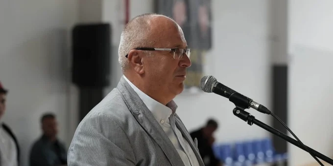 Dautović kritikovao Vladu FBiH zbog odluke koja ponižava građane Travnika
