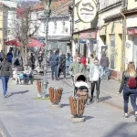 Tuzlanski kanton u godini izgubio 1.347 stanovnika, Kladanj se najbrže prazni, a Živinice su izuzetak