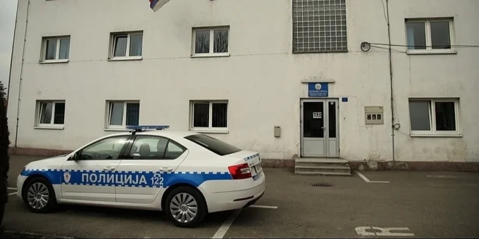 Pucnjava u Tesliću: Sugrađanin ranjen, policija pronašla oružje u osobi koja ga je napala