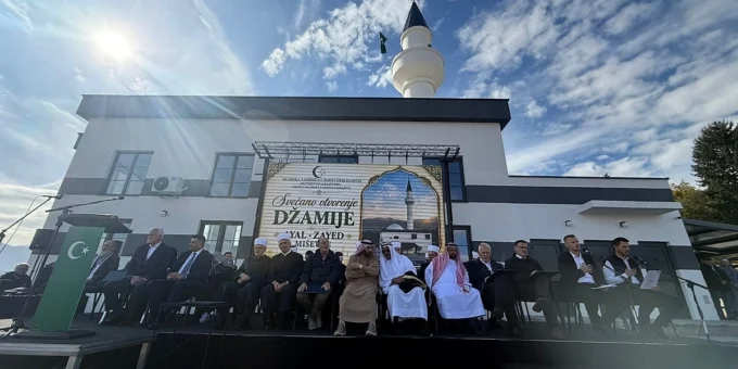 U džematu Binježevo kod Hadžića svečano otvorena nova džamija "Ayal Zayed"