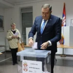 Dodik glasao u Banjoj Luci i ocijenio histeriju oko toga neprihvatljivom