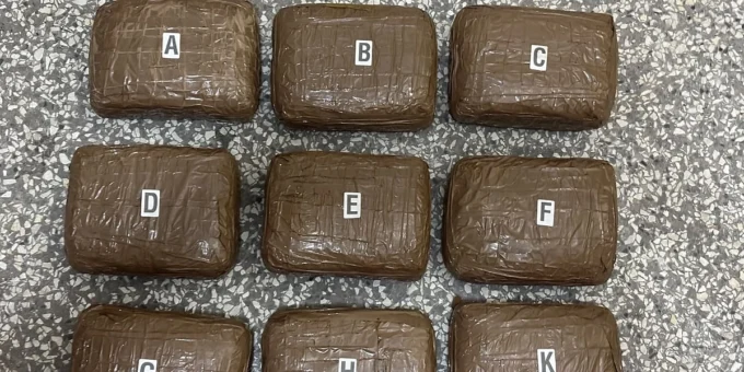 U stanu u Zenici pronađeno blizu 12 kilograma droge, jedna osoba uhapšena