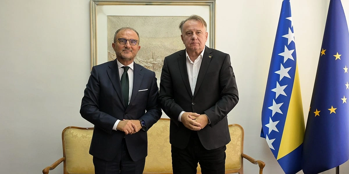 Nermin Nikšić ugostio Luigija Sorecu, razgovarali o situaciji u Srebrenici