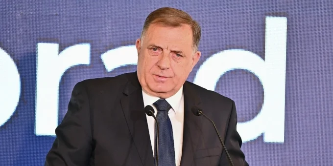Dodik traži poništenje odluka OHR