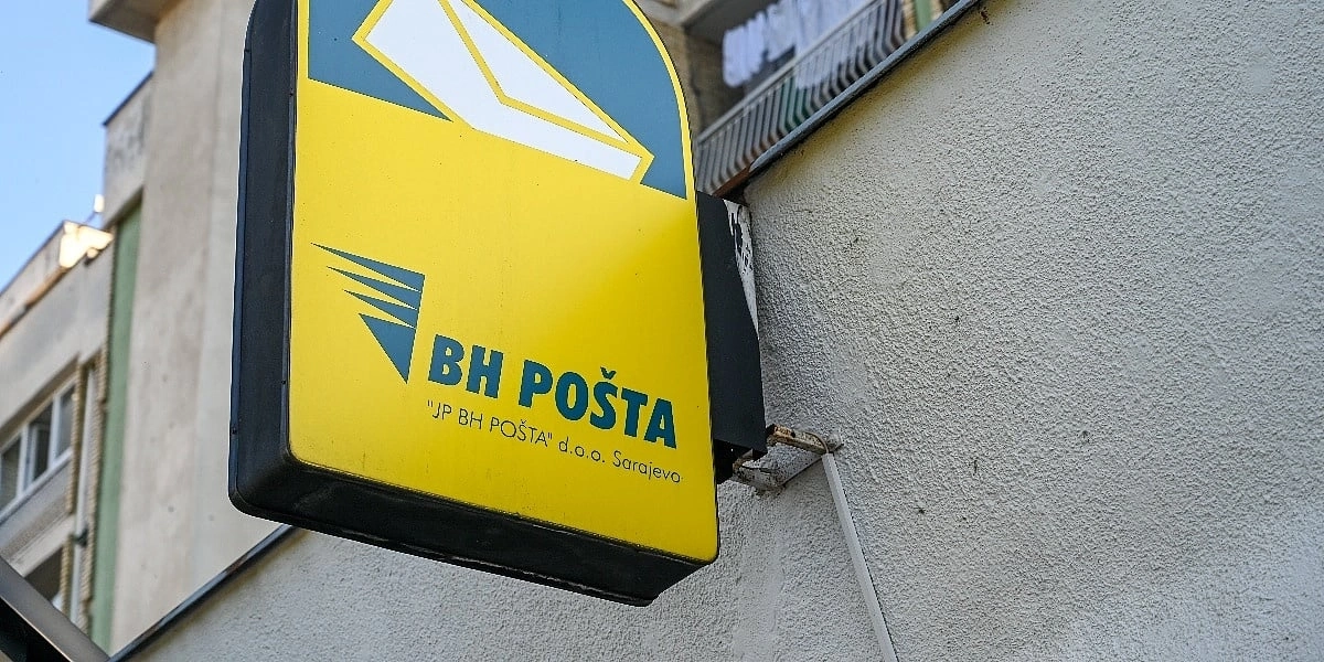 BH Pošta kupuje ljetnu odjeću za poštare za 1,1 milion KM putem jedne firme