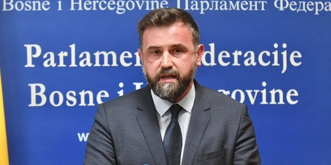 Gratz predložio brisanje krivičnog djela "psihičko nasilje" nakon slučaja Amira Pašića Faće