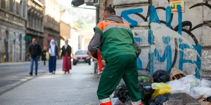 Sindikat Rada nakon nesreće u Sarajevu ističe da je život radnika prioritet