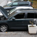 U Novom Sarajevu zapaljena su više automobila, a tri maloljetnika su uhapšena