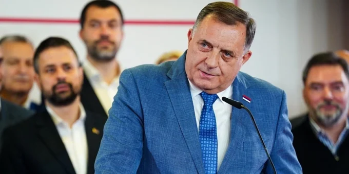 Posljedice pada Vučića i gašenja banke u Beogradu za Dodikovu mrežu vlasti
