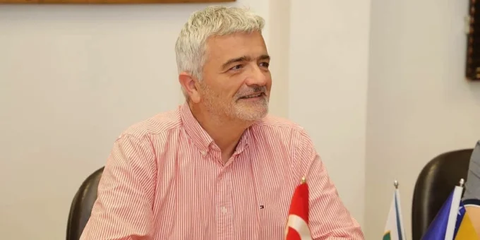 Mandić optužuje za poraz Naše stranke i traži smjenu članova te predlaže Girta za predsjednika
