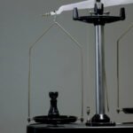 Šta je teže: kilogram željeza ili kilogram perja?