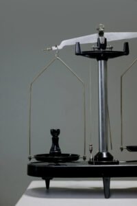 Šta je teže: kilogram željeza ili kilogram perja?