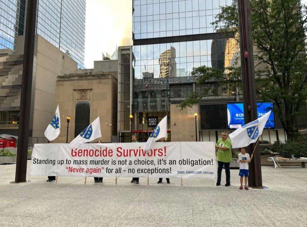 U Chicagu zavijorila zastava BiH u sjećanje na žrtve genocida