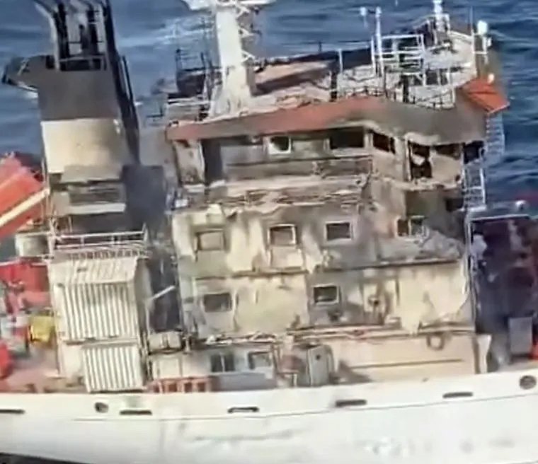 Dronovima napadnut tanker u blizini europske zemlje, tokom napada nestalo sedmero ljudi