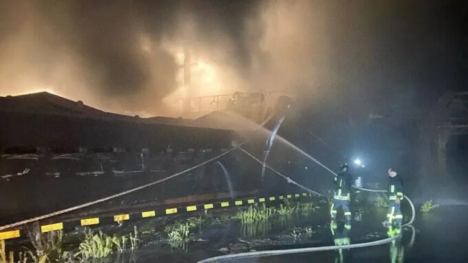 Dvoje poginulih i 11 povrijeđenih u požaru na brodu u blizini Rumunije