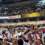 Protests protiv Ratka Mladića održani uoči mitinga Vučićeve stranke u Beogradu